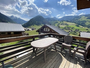 Outdoor dining - Chalet in village center, pets welcome - 6 guests (Beaufort)