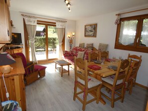 Interior - Apartment near the garden, sleeps 6 (Arêches-Beaufort)