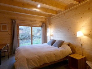 Free WiFi - Spacious chalet with parking - 13 guests (Arêches-Beaufort)