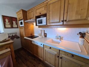 Fridge, stovetop, toaster - Cozy apartment, pets welcome - 6 guests (Arêches-Beaufort)