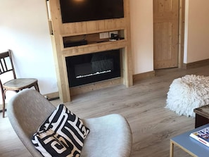 TV - Spacious central apartment - 6 guests (Arêches-Beaufort)