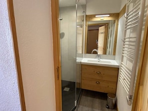 Hair dryer - Apartment, pets welcome - 5 guests (Arêches-Beaufort)