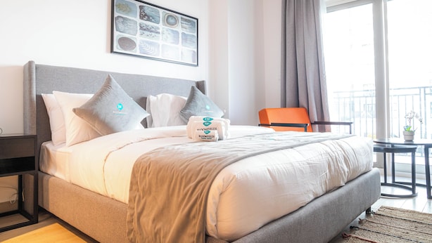 Apartment, Balcony | Iron/ironing board, free WiFi - Bloomfields Studio in Waters Edge (Abu Dhabi)