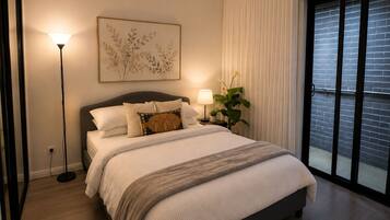 2 bedrooms, iron/ironing board, WiFi, bed sheets