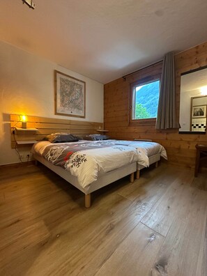 2 Schlafzimmer, Bügeleisen/Bügelbrett, Reisekinderbett, kostenloses WLAN