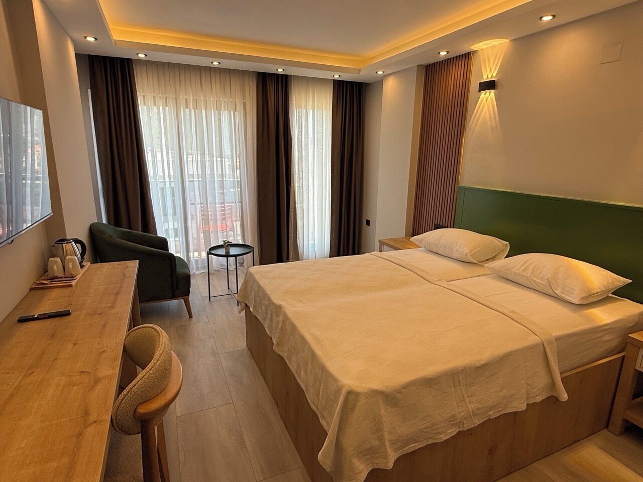 Camera Deluxe con letto matrimoniale o 2 letti singoli, balcone