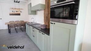 Unclassified image, 5 of 56, button - Family-Friendly Vacation Home in Domburg with a Garden & Terrace (Domburg)