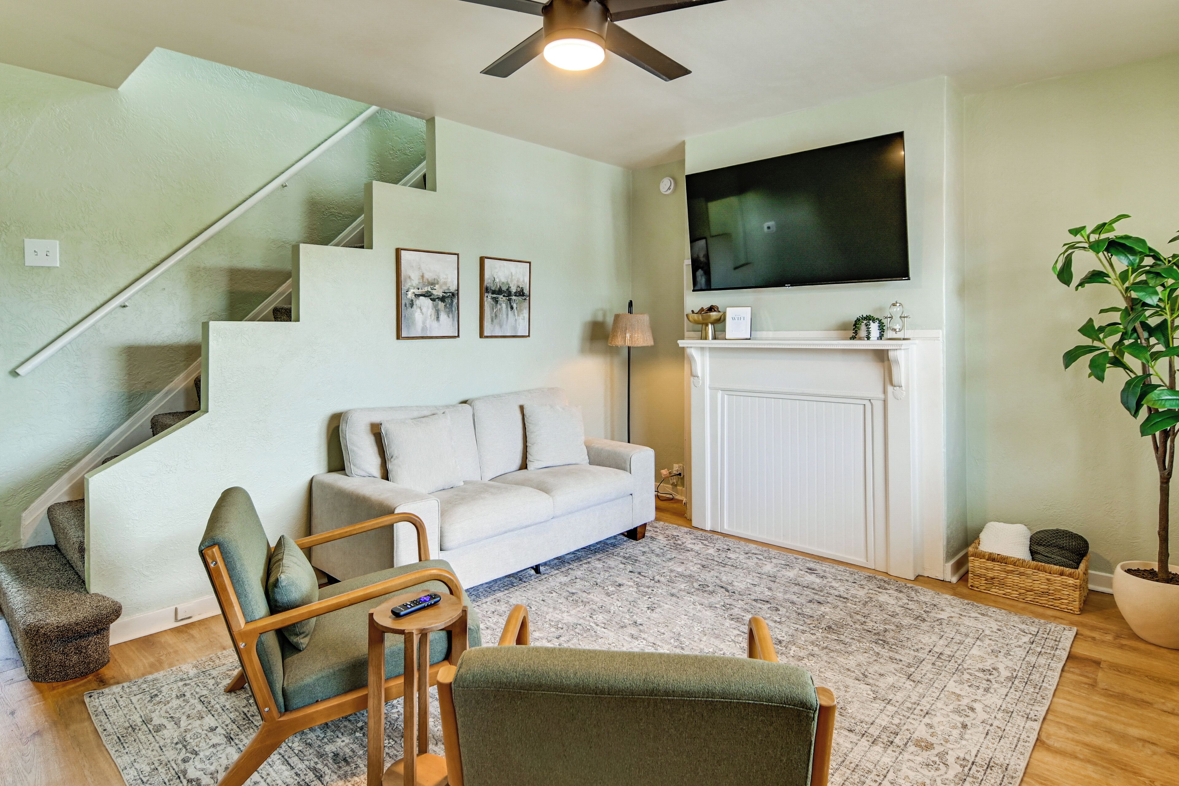 House (2 Bedrooms) | Front of property