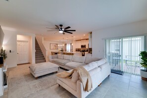 House (5 Bedrooms) | Interior - 10 Mi to Wdw! Group Retreat w/ Patio & Grill (Davenport)