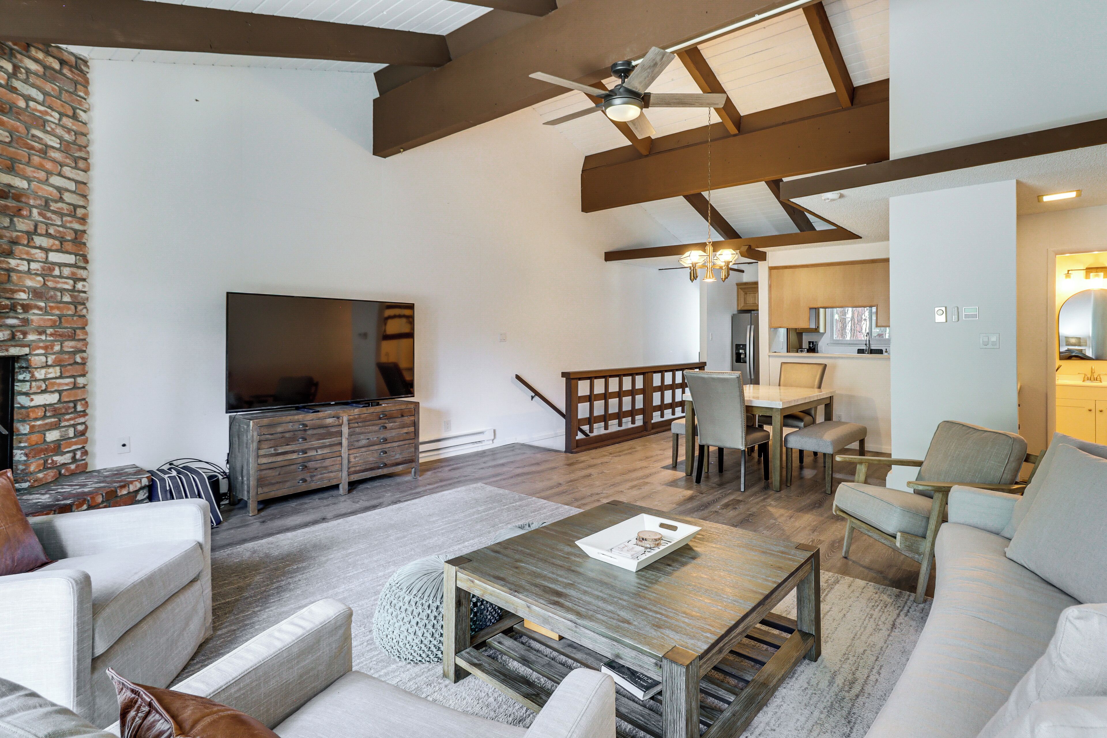 Apartment (3 Bedrooms) | Front of property