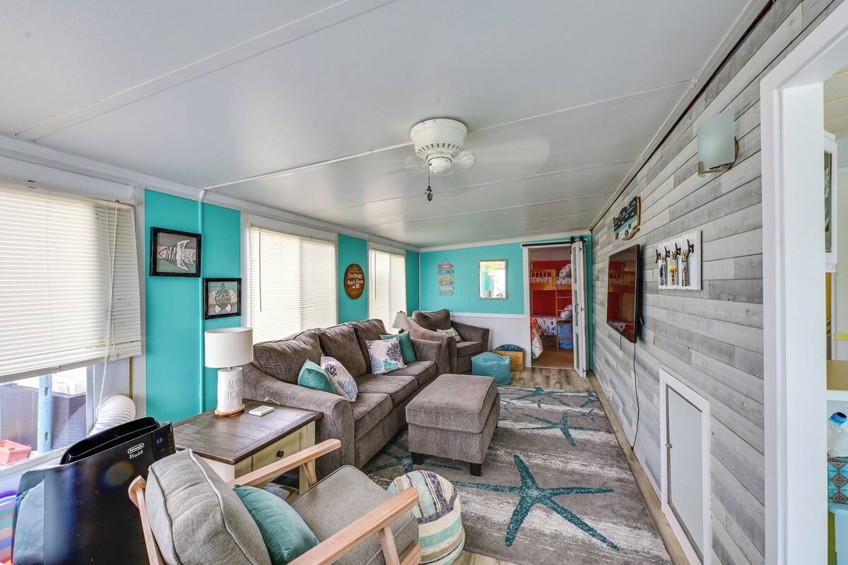 House (3 Bedrooms) | Front of property