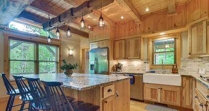 Woodsy + Secluded! Intervale Haven w/ Deck & Patio