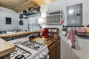 House (1 Bedroom) | Interior - Dayton Cabin on 42-acre Farm: Fish, Hike, Unwind! (Dayton)