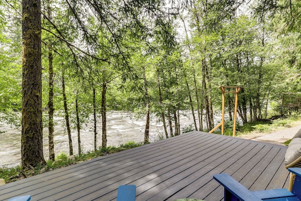 Relaxing Riverfront Getaway W/ Fire Pit In Idanha - 디트로이트