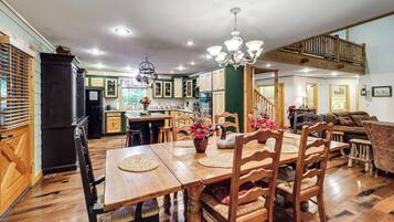 Rumah (3 Bedrooms) | Interior
