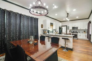 Talo (3 Bedrooms) | Sisätilat