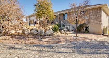 ATV Trail Access & Mtn Views! 2-unit Group Retreat