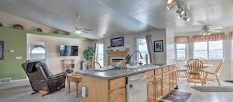 ATV Trail Access & Mtn Views! 2-unit Group Retreat