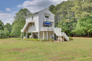House (3 Bedrooms) | Interior - Pool, Dock + Rooftop Views! Bohannon Getaway (Foster)