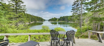 A True Escape: Island Sanctuary in Vinalhaven