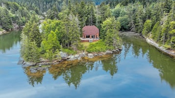 Cottage (2 Bedrooms) | Interior