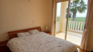 Unclassified image, 4 of 28, button - Beautiful Sea Views Private Pool 3 Bed Beach Villa (Perivolia)