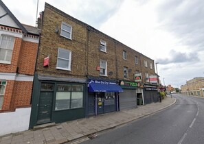 Exterior - Cozy Studio Escape by Clapham Common (Greater London)
