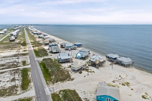Beach - Classic Beach Cottage | Gulf Views + Wraparound Deck (Dauphin Island)