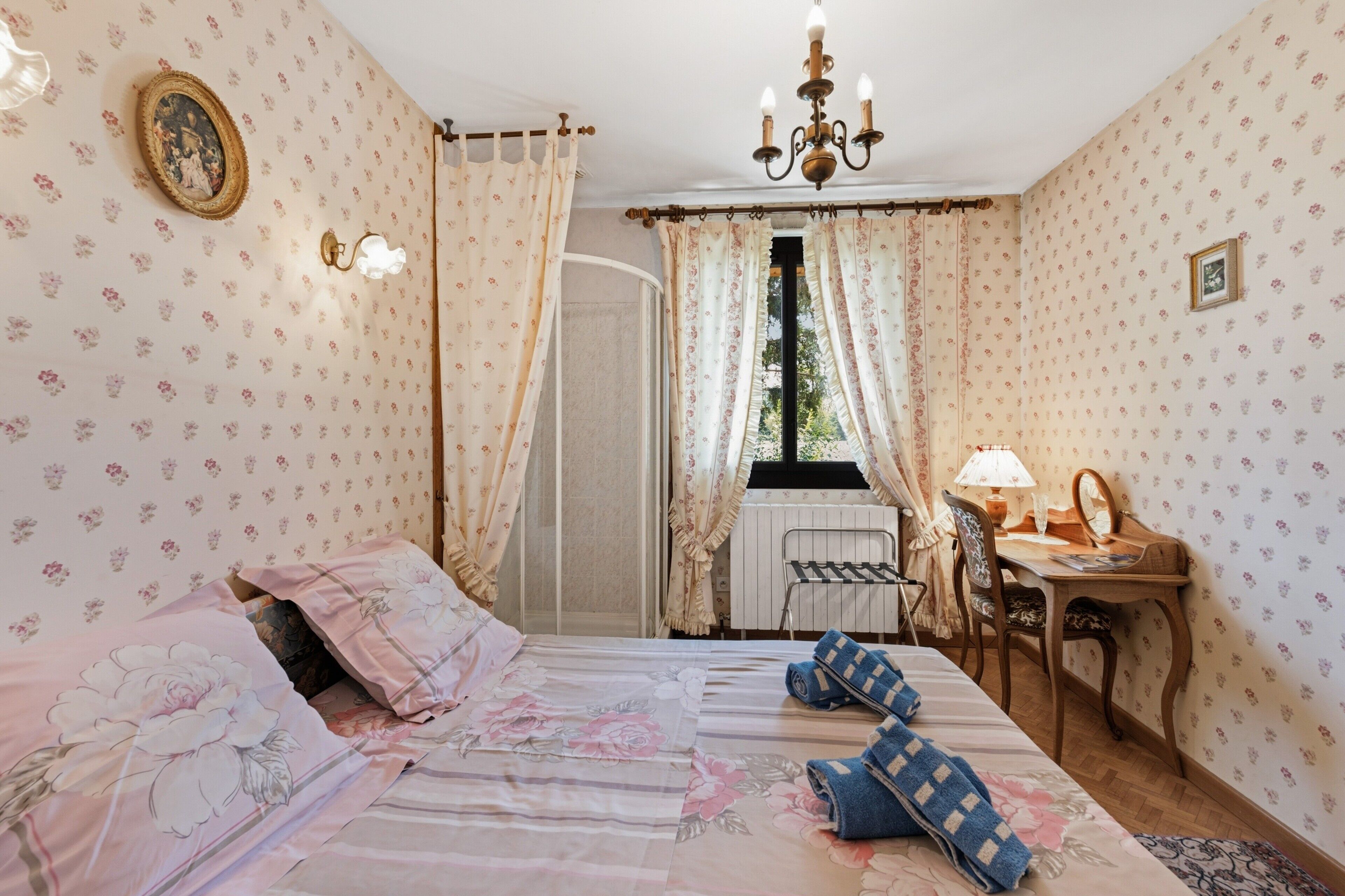 1 chambre, Wi-Fi, draps fournis