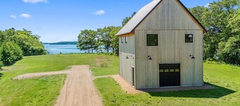 Layla at Salt Water Farm - Waterfront king suite with ocean views near Acadia & Bar Harbor