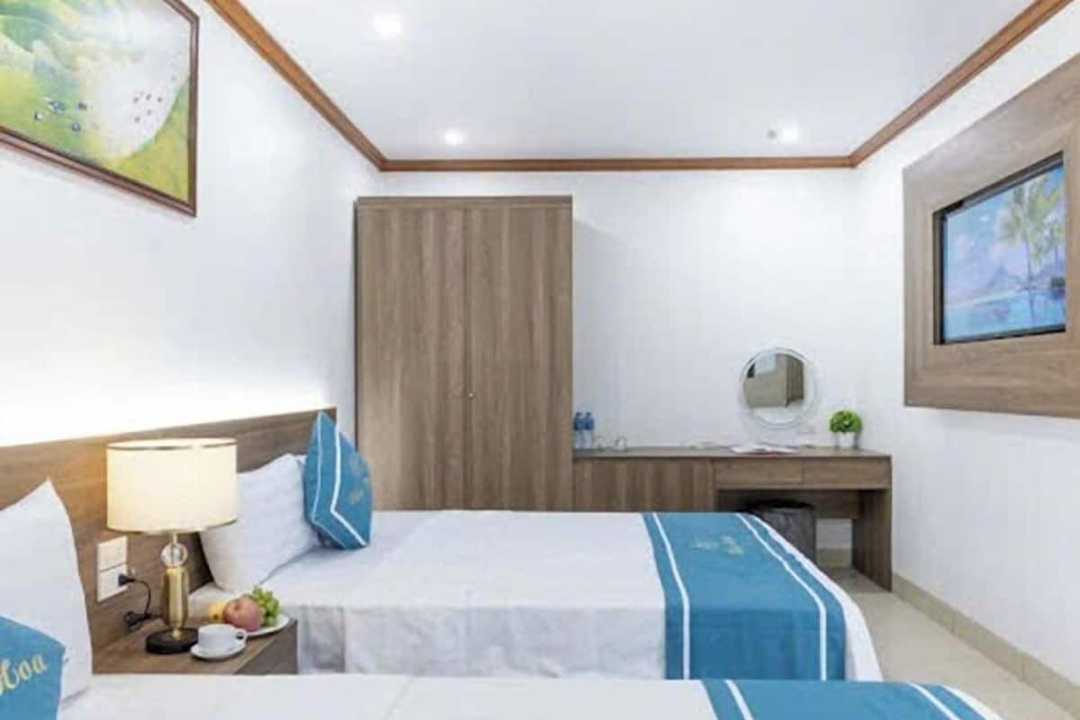 Family Room, No Windows | Desk, WiFi (free), bed sheets