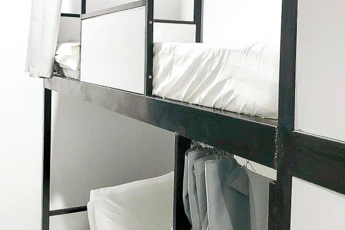 Economy Shared Dormitory | Desk, WiFi (free), bed sheets