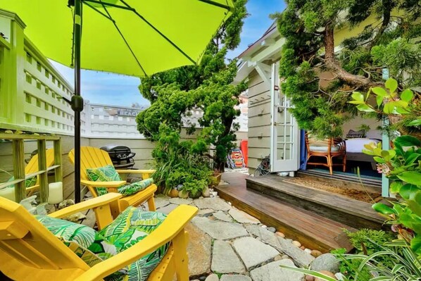 Terrace/patio - Amazing Location! Ocean Views, Walk To Beach* (San Diego)