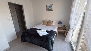 WiFi, bed sheets - La Baule, between the sea and the countryside, 5 minutes from the golf course, 3.9 km from the beach. (La Baule-Escoublac)