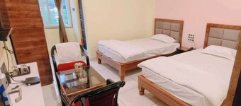 Hotel Golden Valley