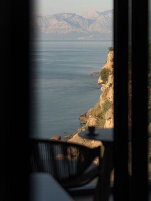 Chambre Deluxe, balcon, vue mer | Intérieur