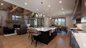 Unclassified image, 3 of 62, button - Ultra Luxury Mountain Retreat on 9 Acres - 4 Miles to Purg - Views/Hot Tub/AC (Durango)