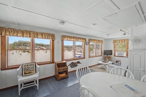 Interior - Waterfront, Steps to Beach, Classic Cape Cottage (Sandwich)