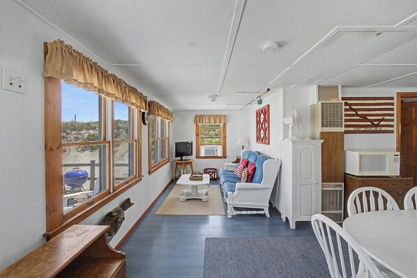 Interior - Waterfront, Steps to Beach, Classic Cape Cottage (Sandwich)