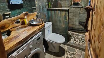 Comfort House | Bilik Mandi
