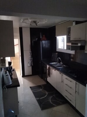 Private kitchen - Cozy Villa in Agadir (Agadir)