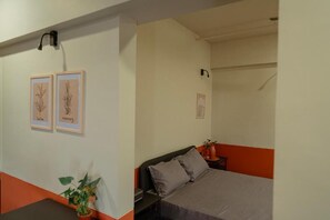 Luxury Studio, City View | Desk, laptop workspace, free WiFi - FLH Residences (Ahmedabad)
