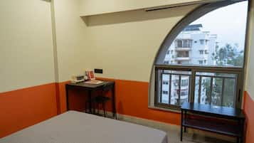 Luxury Studio, City View | Desk, laptop workspace, free WiFi