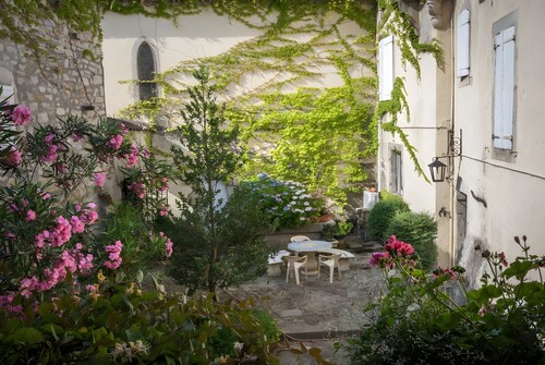Chalet « Confort Piscine Partagée » avec piscine, terrasse communes et Wi-Fi