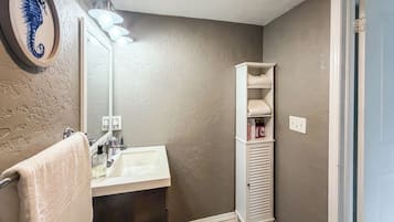 House, Patio | Bathroom
