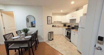 Willoughby Nest in Langley Township - Perfect Family Getaway