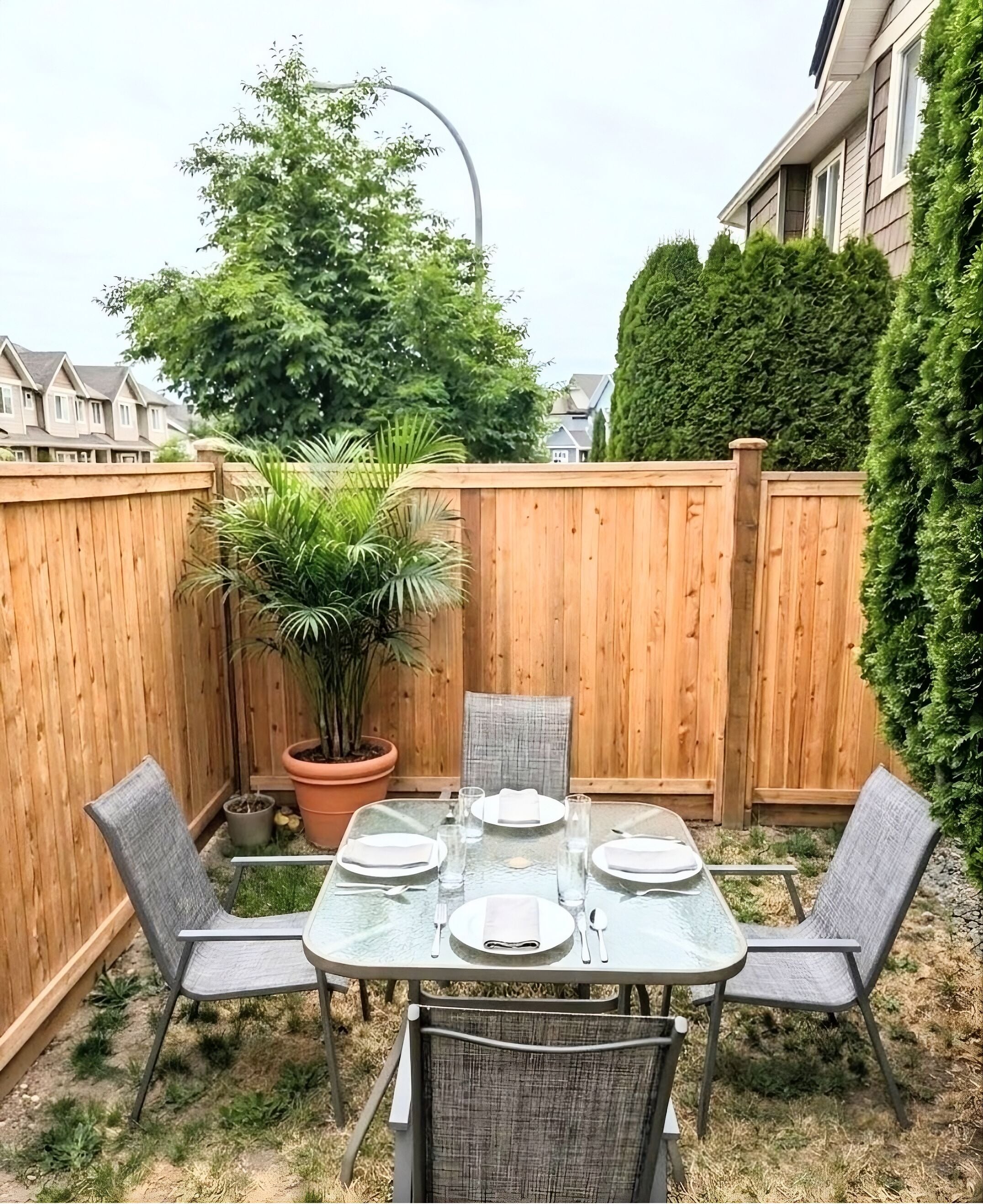 House, 1 Bedroom | Garden