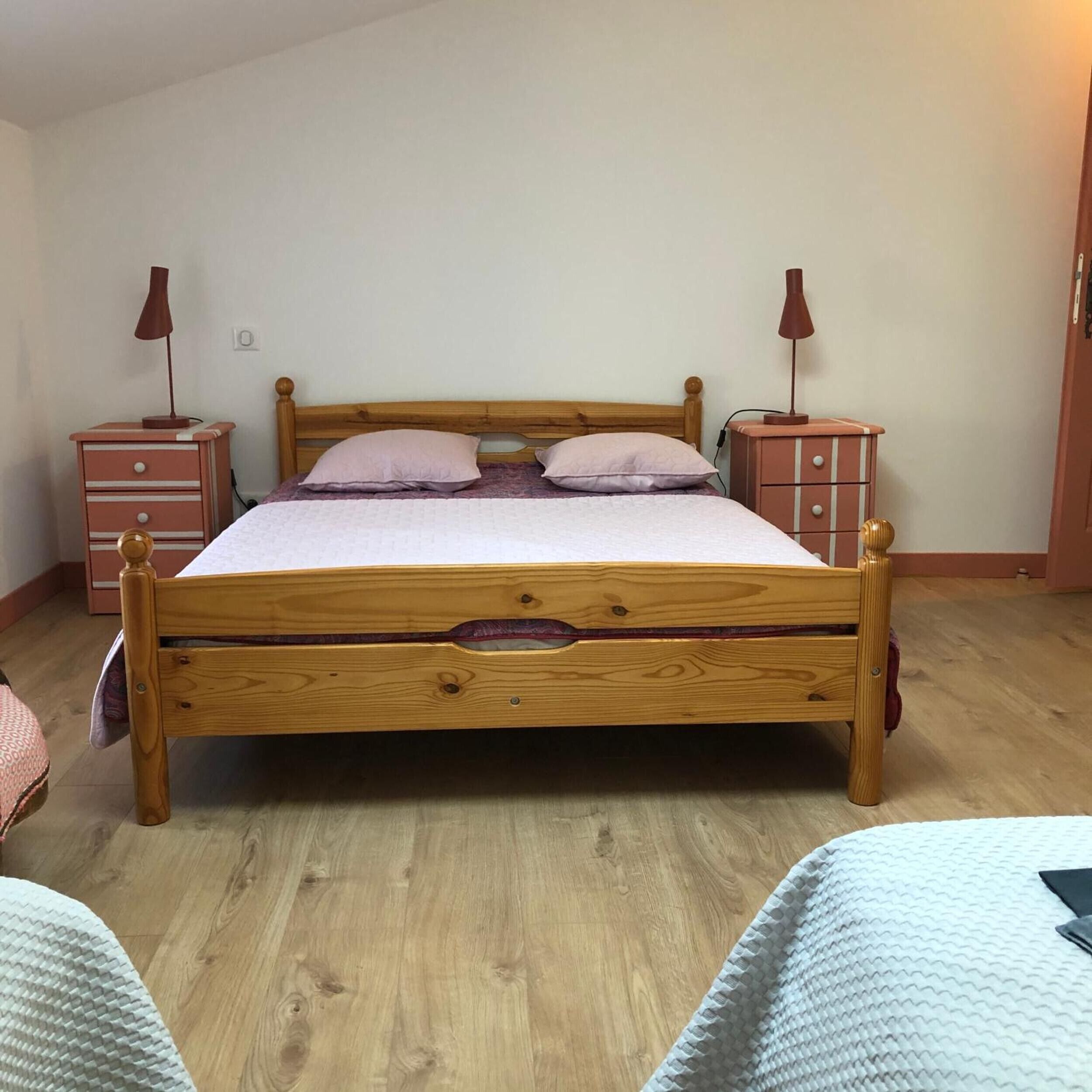 3 camere, ferro/asse da stiro, Wi-Fi