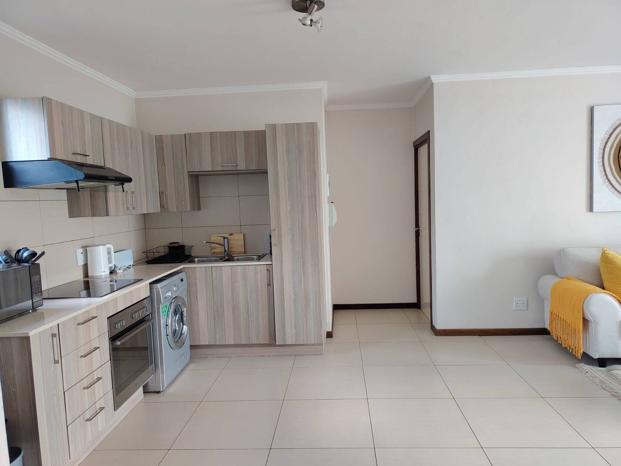 Room, 2 Bedrooms, Balcony | Interior