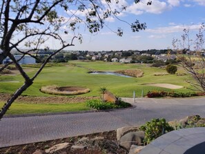 Room, 2 Bedrooms, Balcony | Exterior - Room-luxurious 2-bedroom Apartment in Ja (Johannesburg)